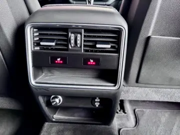 PORSCHE Cayenne GTS SportAbgas Pano ACC 360 Luft HeadUp