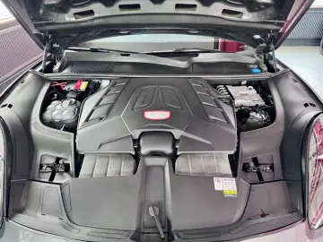 PORSCHE Cayenne GTS SportAbgas Pano ACC 360 Luft HeadUp