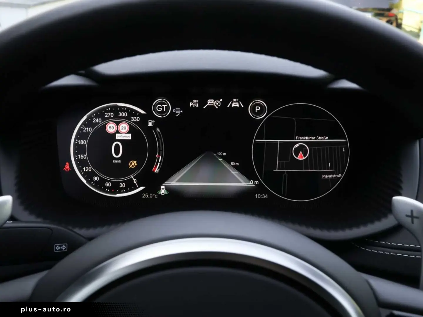 ASTON MARTIN DBX 550