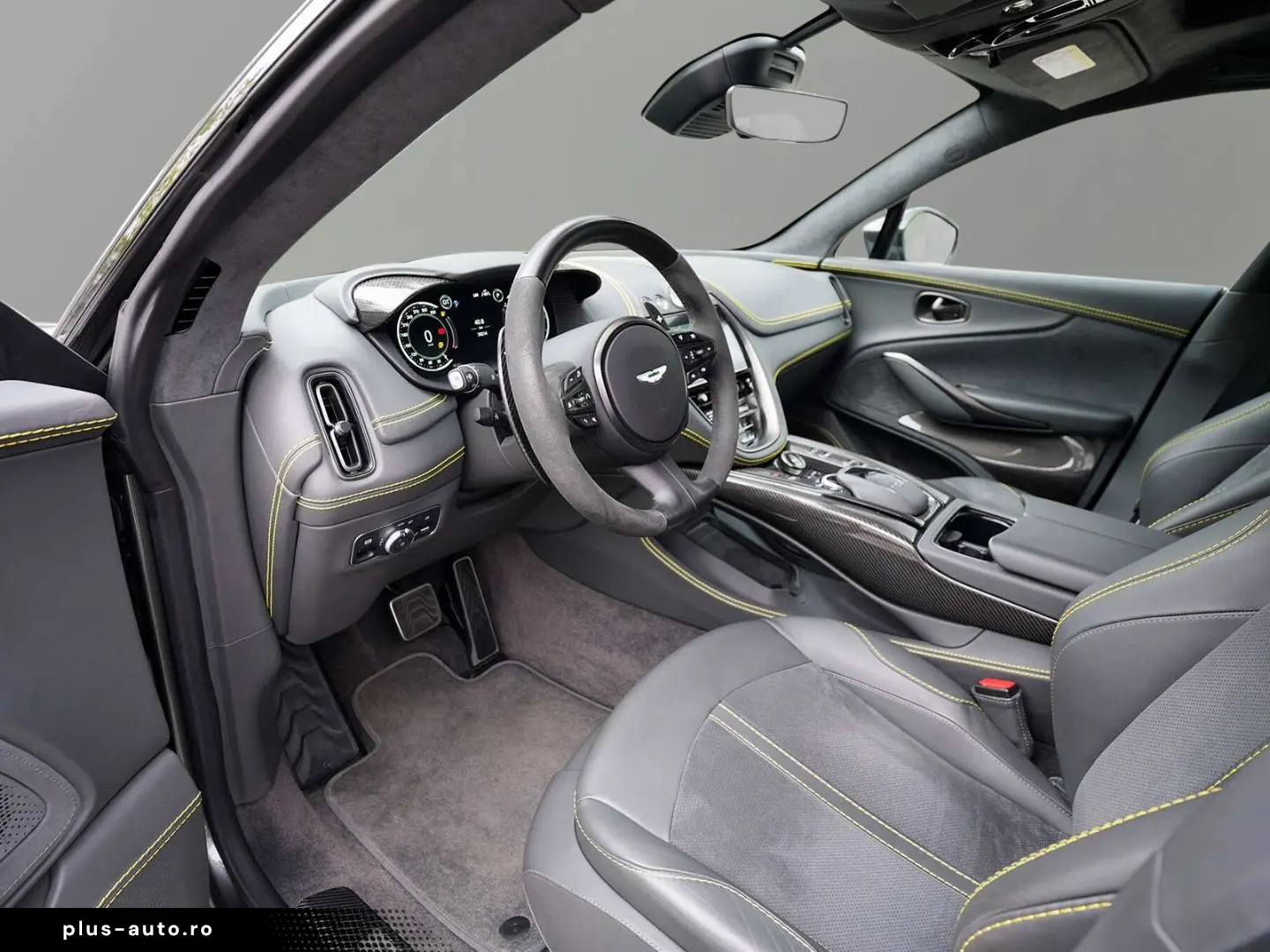 ASTON MARTIN DBX 707 Magneti Silver   Phantom Grey C&hellip;