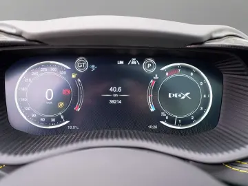ASTON MARTIN DBX 707 Magneti Silver   Phantom Grey C…