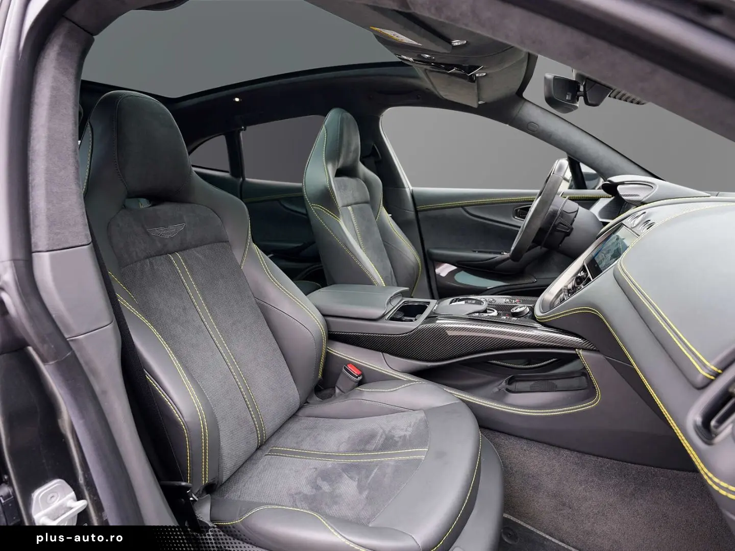 ASTON MARTIN DBX 707 Magneti Silver   Phantom Grey C&hellip;