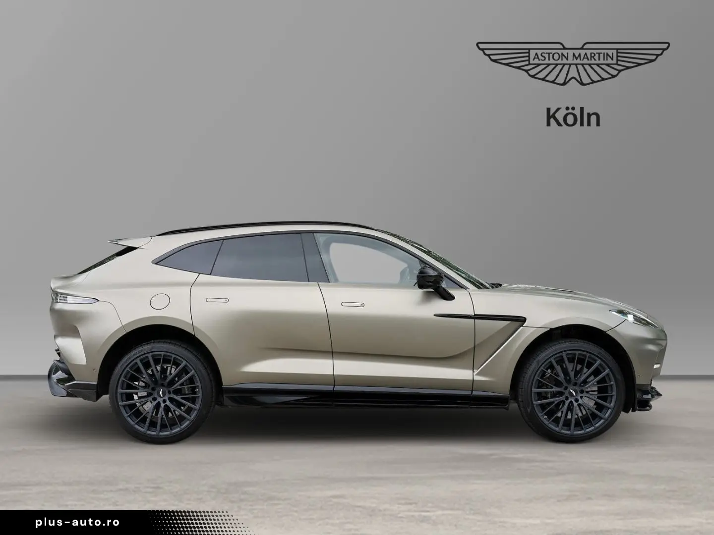 ASTON MARTIN DBX 707 Titanium Grey   Onyx Black PPF Matt