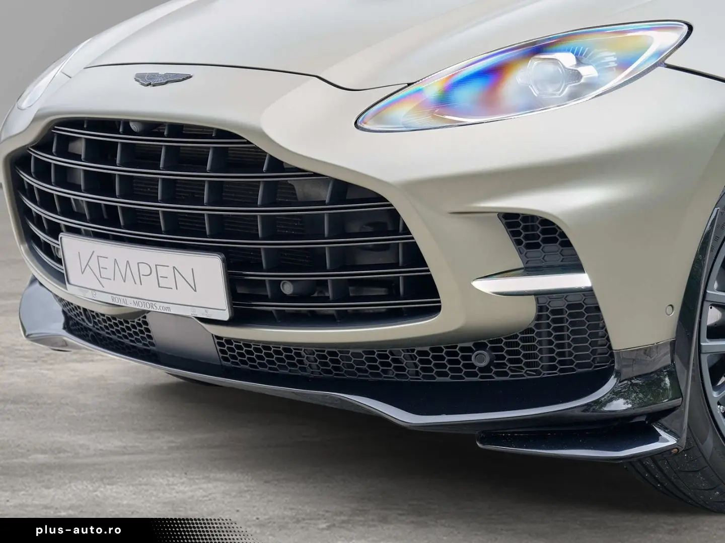 ASTON MARTIN DBX 707 Titanium Grey   Onyx Black PPF Matt