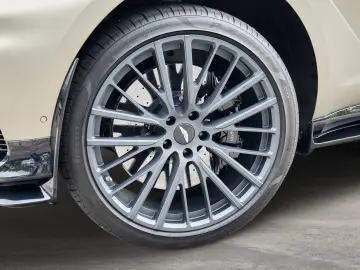 ASTON MARTIN DBX 707 Titanium Grey   Onyx Black PPF Matt