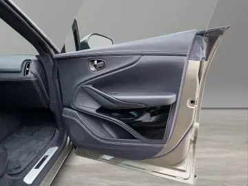 ASTON MARTIN DBX 707 Titanium Grey   Onyx Black PPF Matt