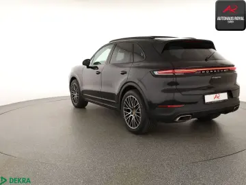 PORSCHE Cayenne 3.0 V6 AWD KEYLESS BOSE 360GRAD MATRIX