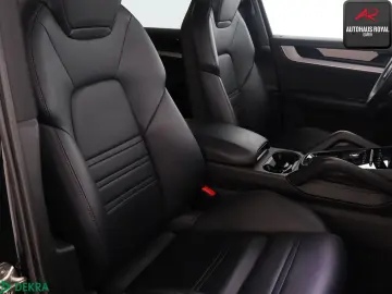 PORSCHE Cayenne 3.0 V6 AWD KEYLESS BOSE 360GRAD MATRIX