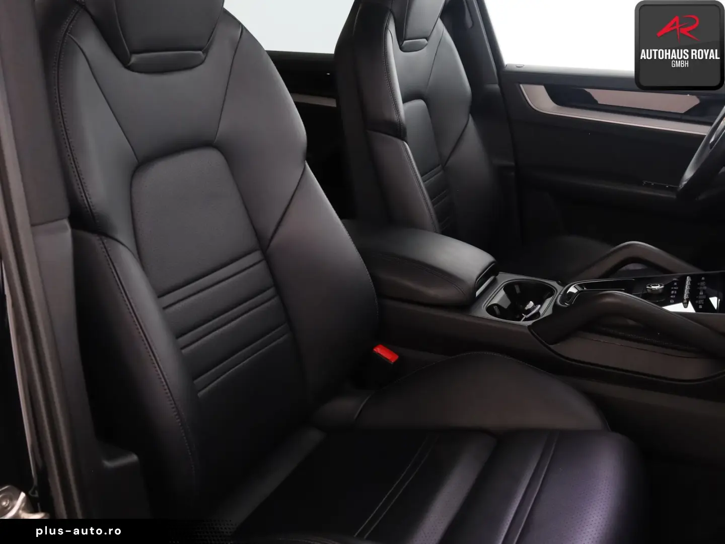 PORSCHE Cayenne 3.0 V6 AWD KEYLESS BOSE 360GRAD MATRIX