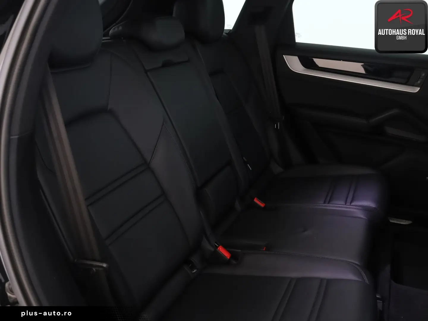 PORSCHE Cayenne 3.0 V6 AWD KEYLESS BOSE 360GRAD MATRIX