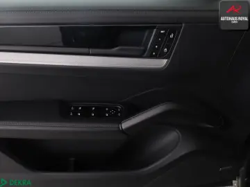 PORSCHE Cayenne 3.0 V6 AWD KEYLESS BOSE 360GRAD MATRIX