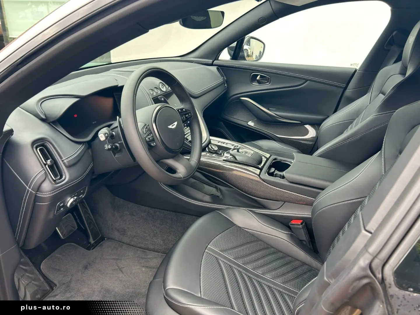 ASTON MARTIN DBX707 - Aston Martin Memmingen