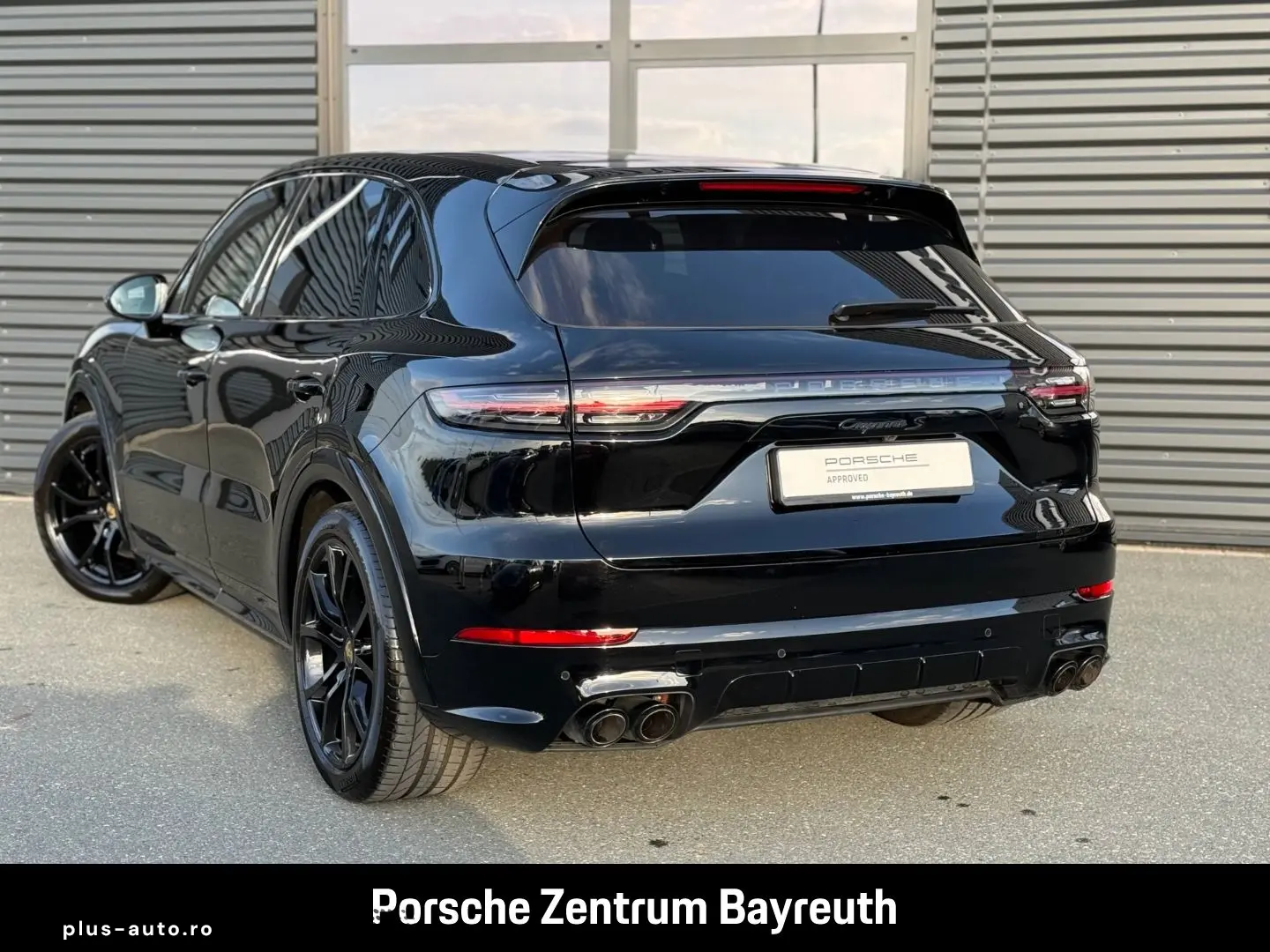 PORSCHE Cayenne S Platinum Edition HINTERACHSL. MASSAGE
