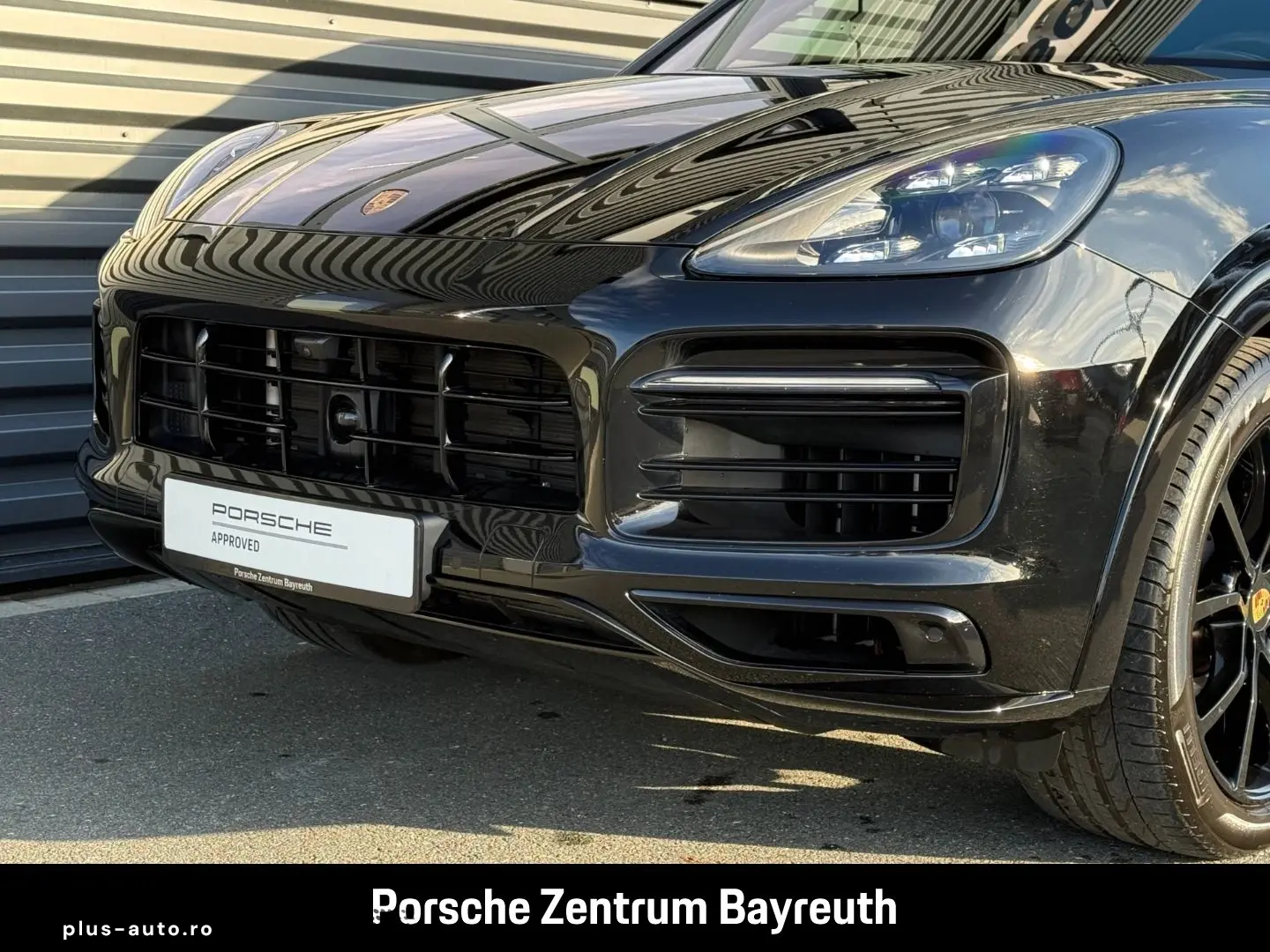 PORSCHE Cayenne S Platinum Edition HINTERACHSL. MASSAGE
