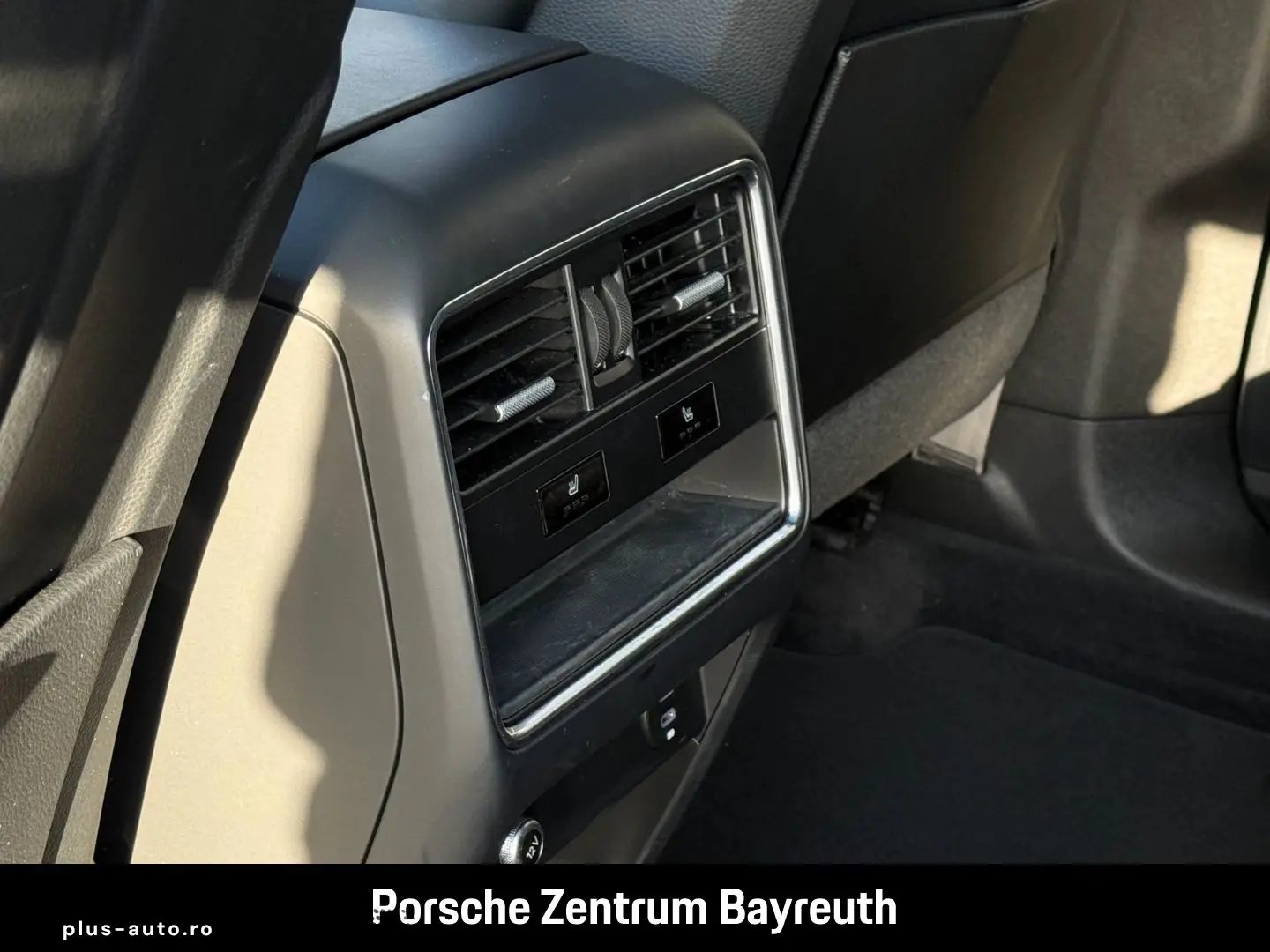 PORSCHE Cayenne S Platinum Edition HINTERACHSL. MASSAGE