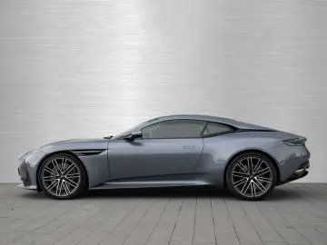 ASTON MARTIN DB12 V8 Coupe