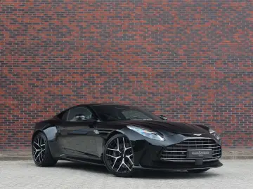 ASTON MARTIN DB12 4.0 V8   360 camera - Scheckheft