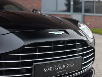 ASTON MARTIN DB12 4.0 V8   360 camera - Scheckheft