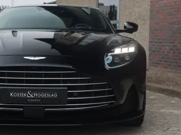 ASTON MARTIN DB12 4.0 V8   360 camera - Scheckheft