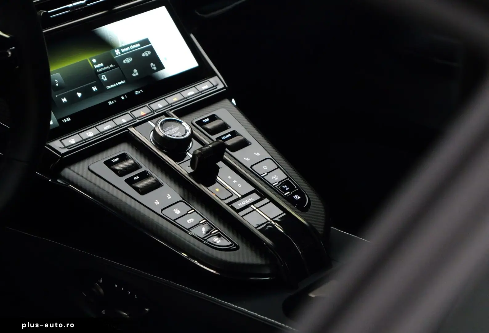 ASTON MARTIN w. Full Carbon Pack and B&W Audio