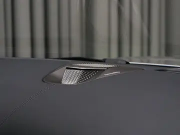 ASTON MARTIN w. Full Carbon Pack and B&W Audio