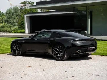 ASTON MARTIN 4.0 V8   COUPE   BOWERS & WILKINS   360    VAT