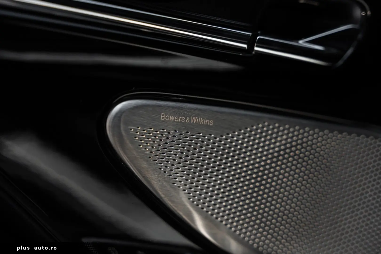 ASTON MARTIN 4.0 V8   COUPE   BOWERS & WILKINS   360    VAT