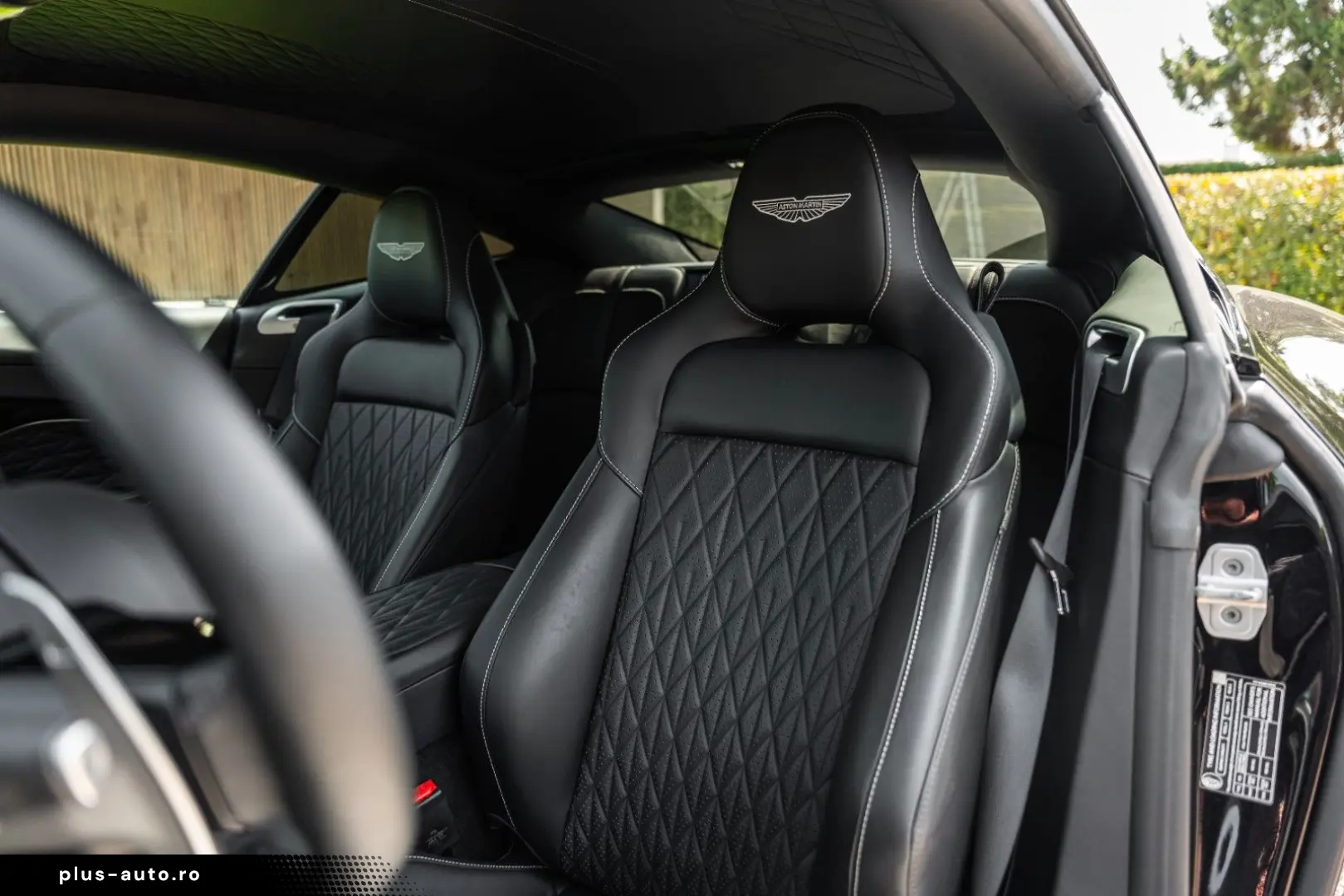 ASTON MARTIN 4.0 V8   COUPE   BOWERS & WILKINS   360    VAT