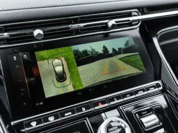 ASTON MARTIN 4.0 V8   COUPE   BOWERS & WILKINS   360    VAT