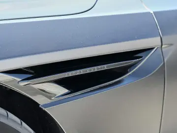 ASTON MARTIN DB12 Satin Onyx Black Inspire Sport