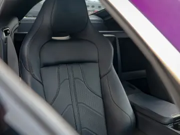 ASTON MARTIN Vantage