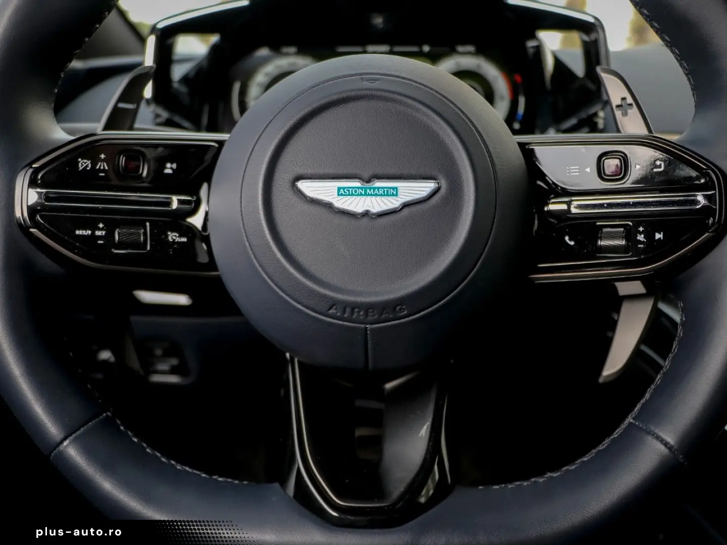 ASTON MARTIN Vantage
