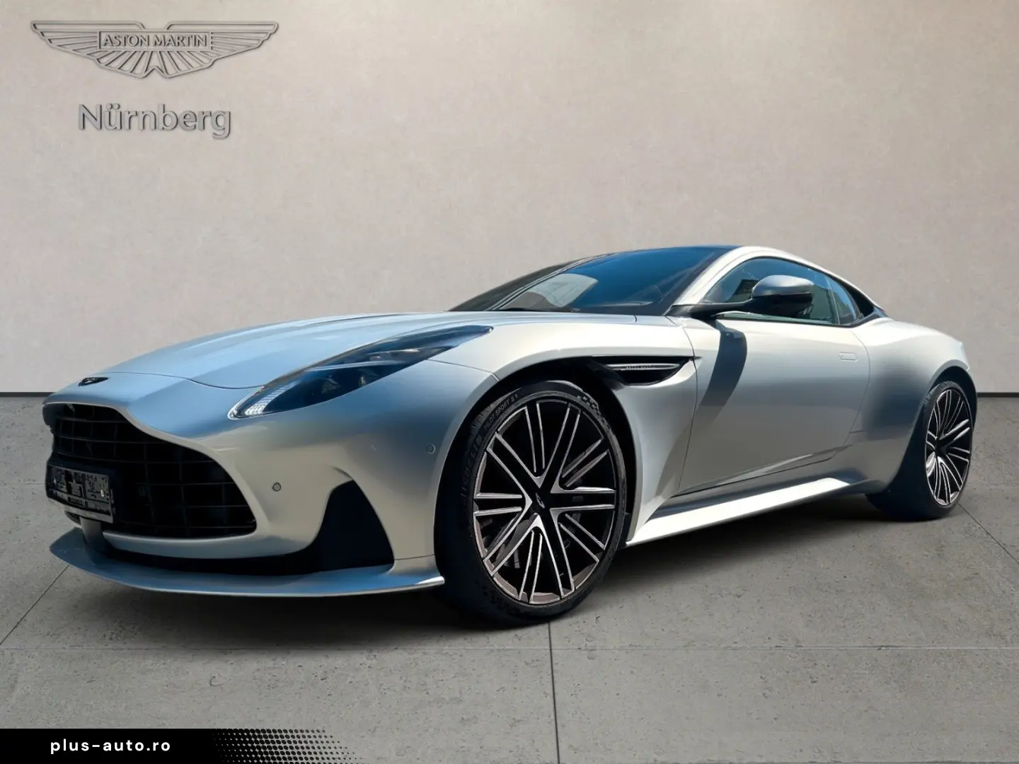 ASTON MARTIN DB12
