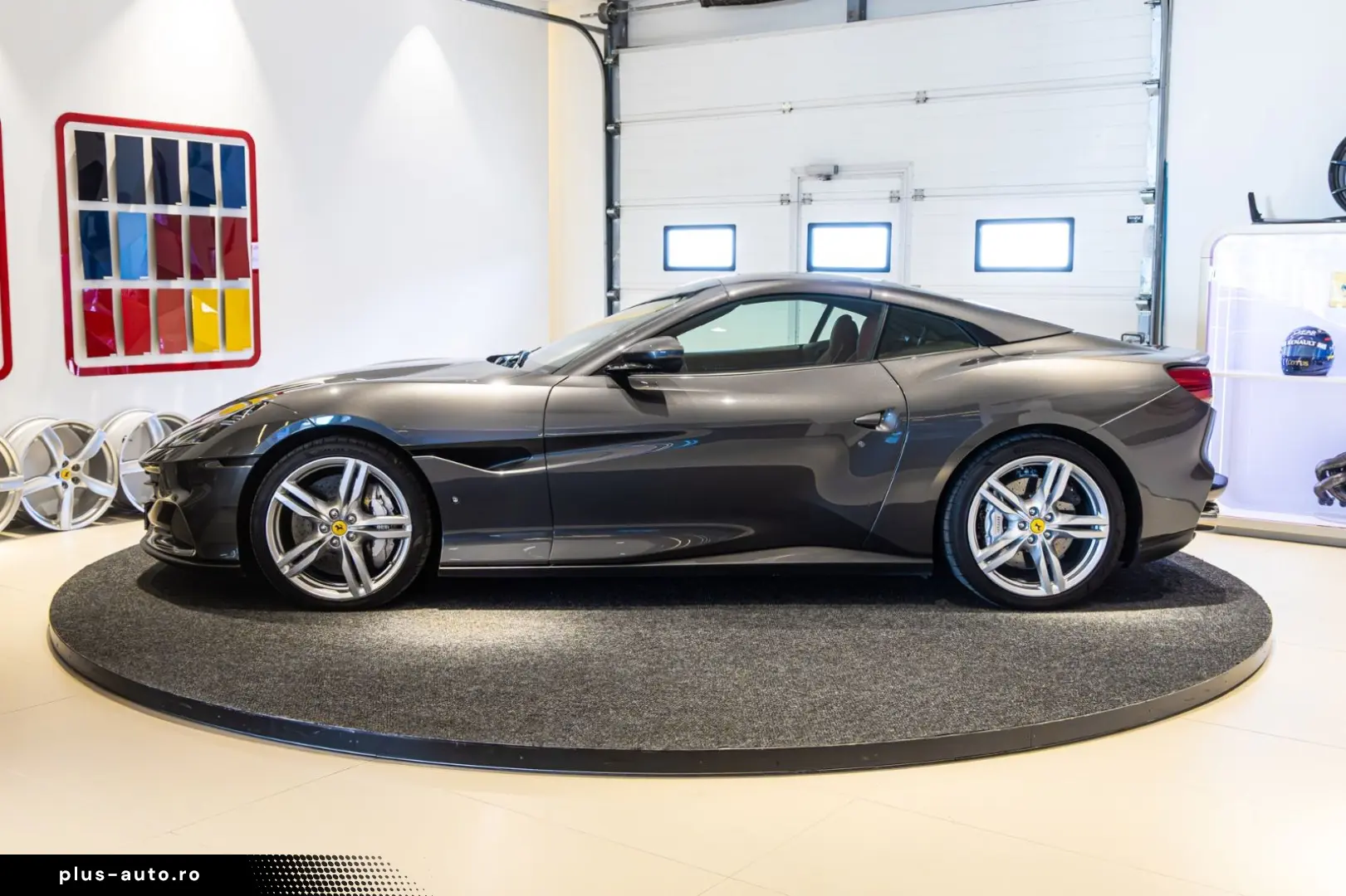 FERRARI Portofino M