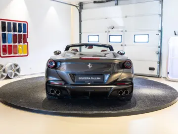 FERRARI Portofino M
