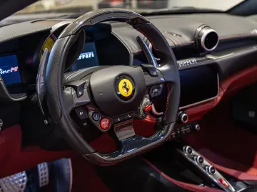 FERRARI Portofino M