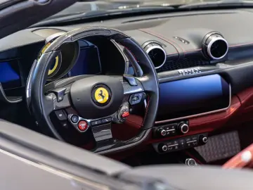 FERRARI Portofino M