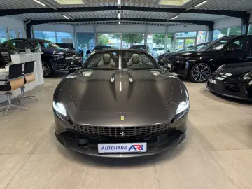 FERRARI Roma V8 Spider 360 Kamera Matrix JBL MY 2025