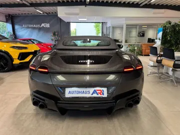 FERRARI Roma V8 Spider 360 Kamera Matrix JBL MY 2025