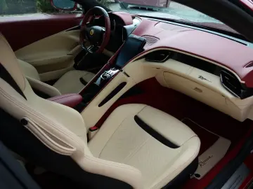 FERRARI Roma 3.9 T V8 Spider DCT