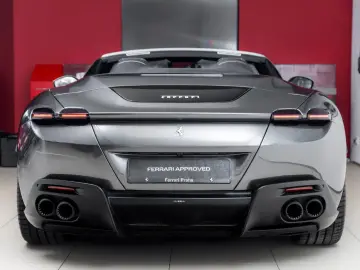 FERRARI Roma Spider 3.9 T V8 DCT