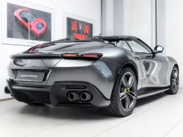 FERRARI Roma Spider 3.9 T V8 DCT