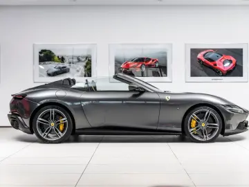 FERRARI Roma Spider 3.9 T V8 DCT