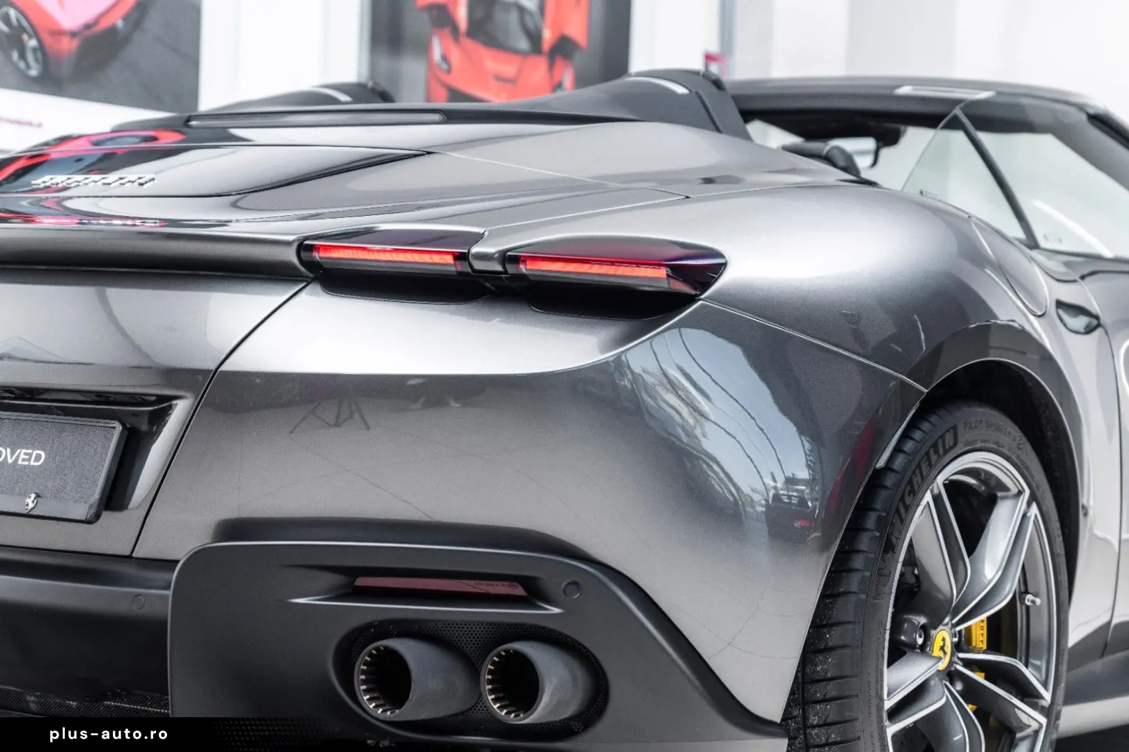 FERRARI Roma Spider 3.9 T V8 DCT
