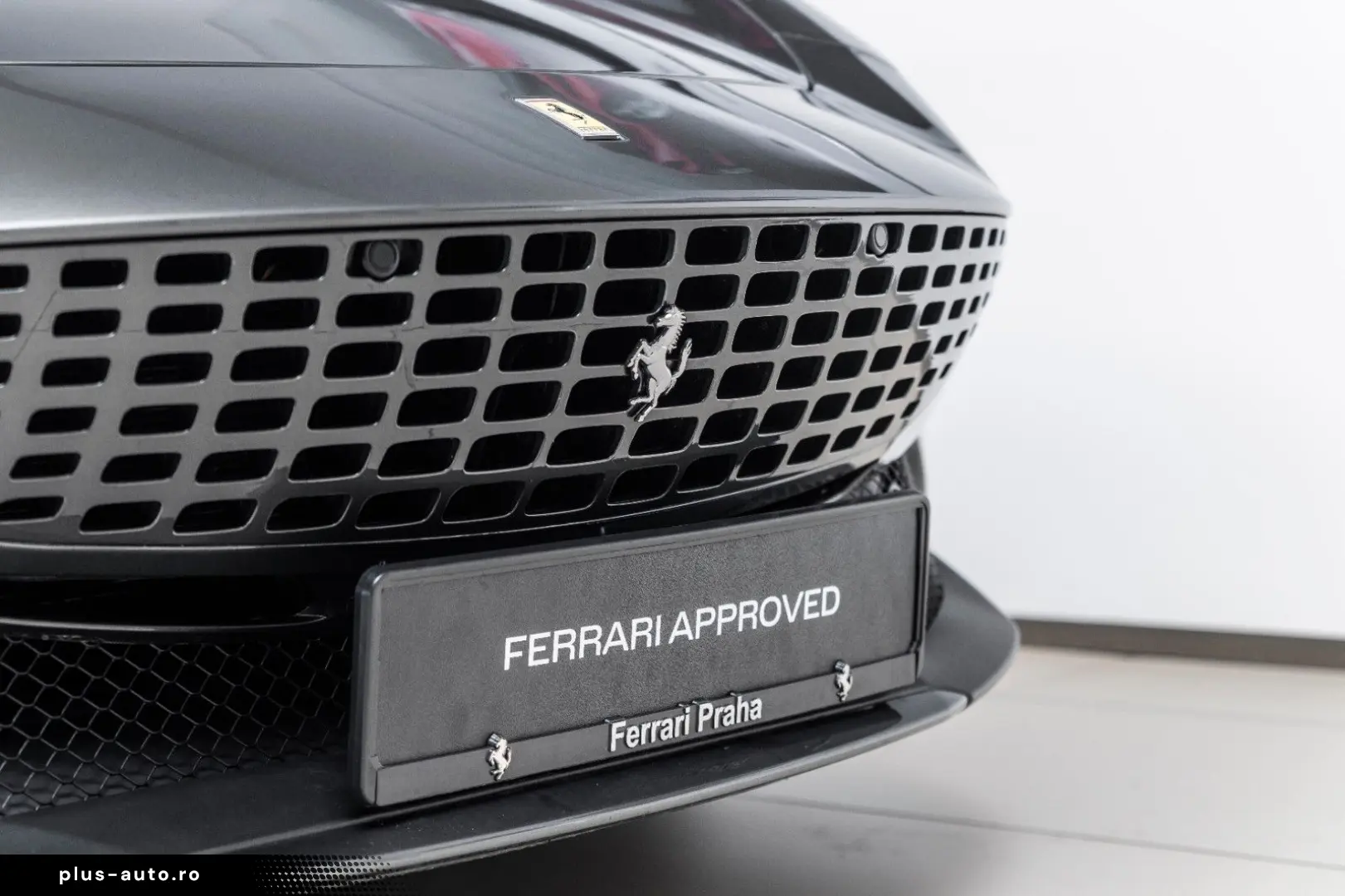 FERRARI Roma Spider 3.9 T V8 DCT