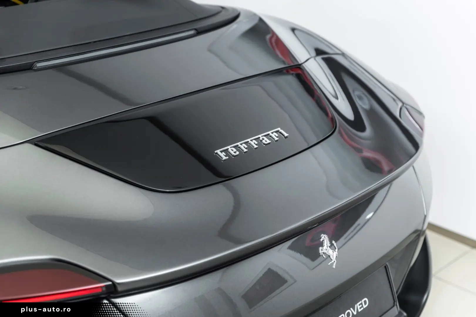 FERRARI Roma Spider 3.9 T V8 DCT