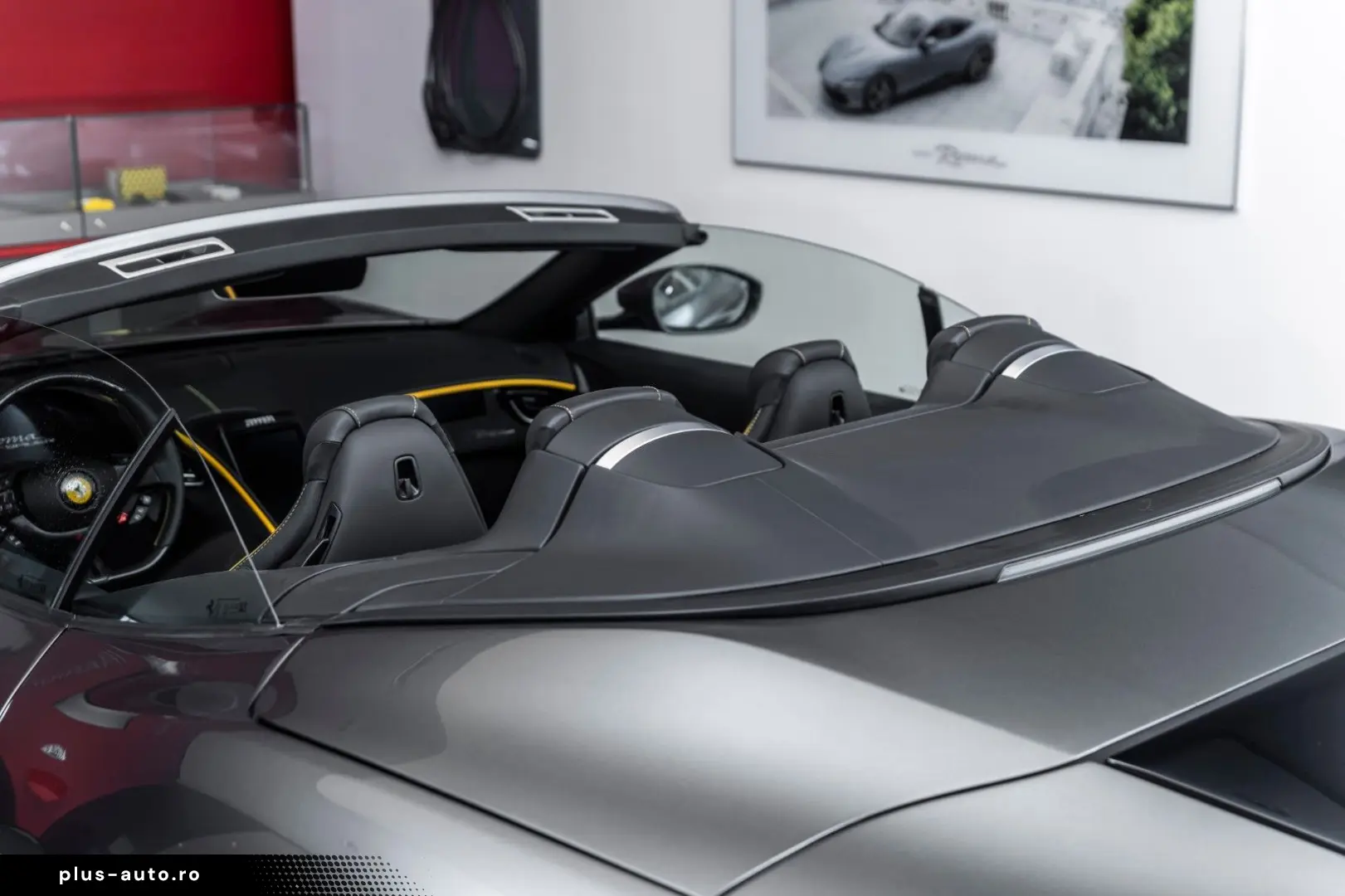 FERRARI Roma Spider 3.9 T V8 DCT