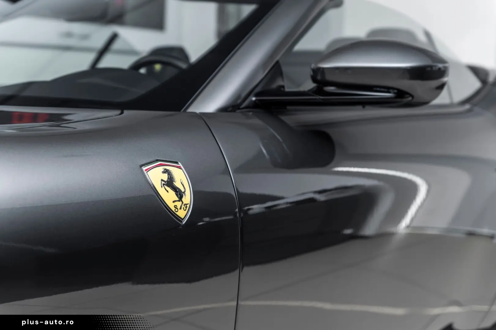 FERRARI Roma Spider 3.9 T V8 DCT