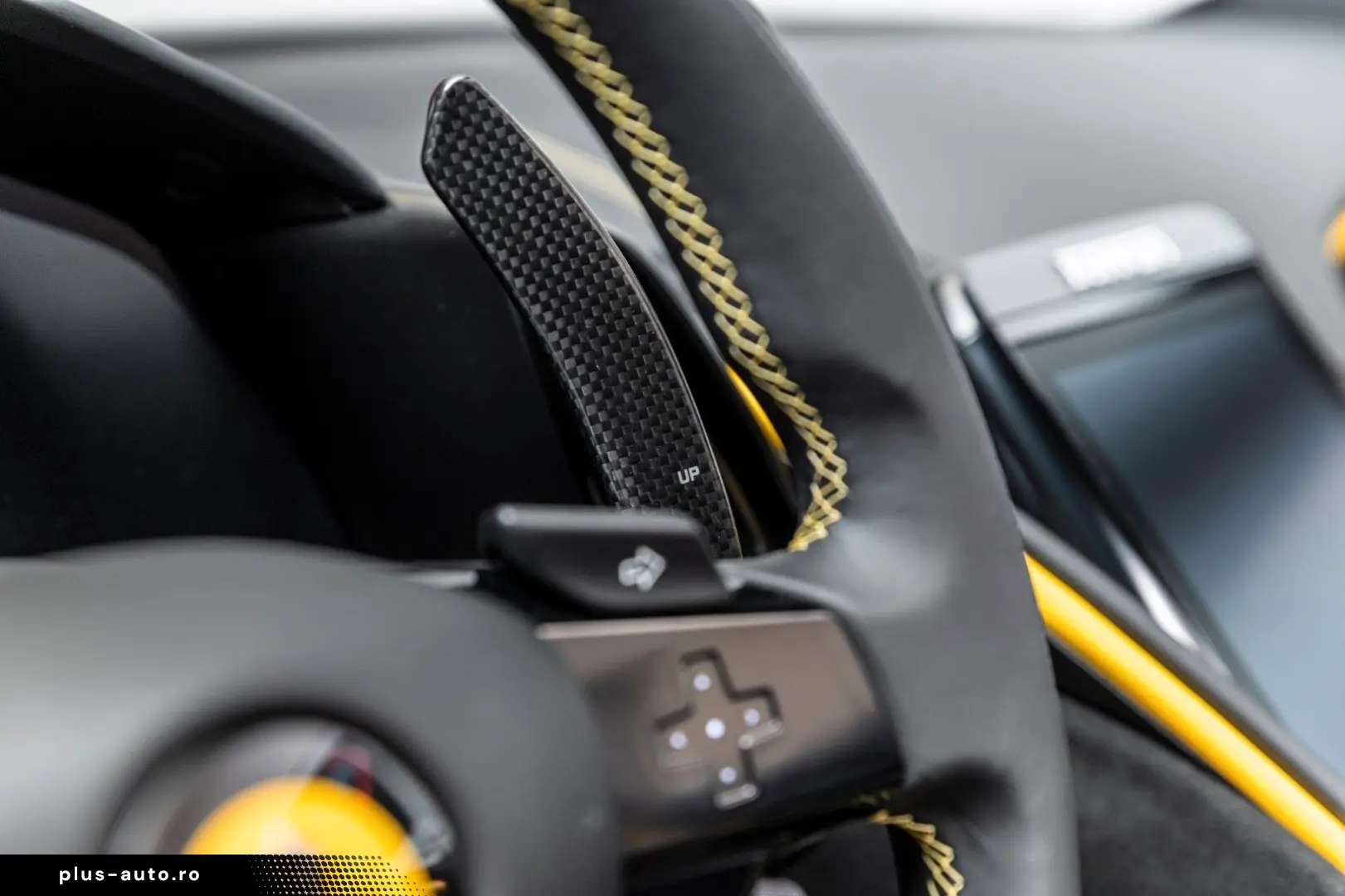 FERRARI Roma Spider 3.9 T V8 DCT