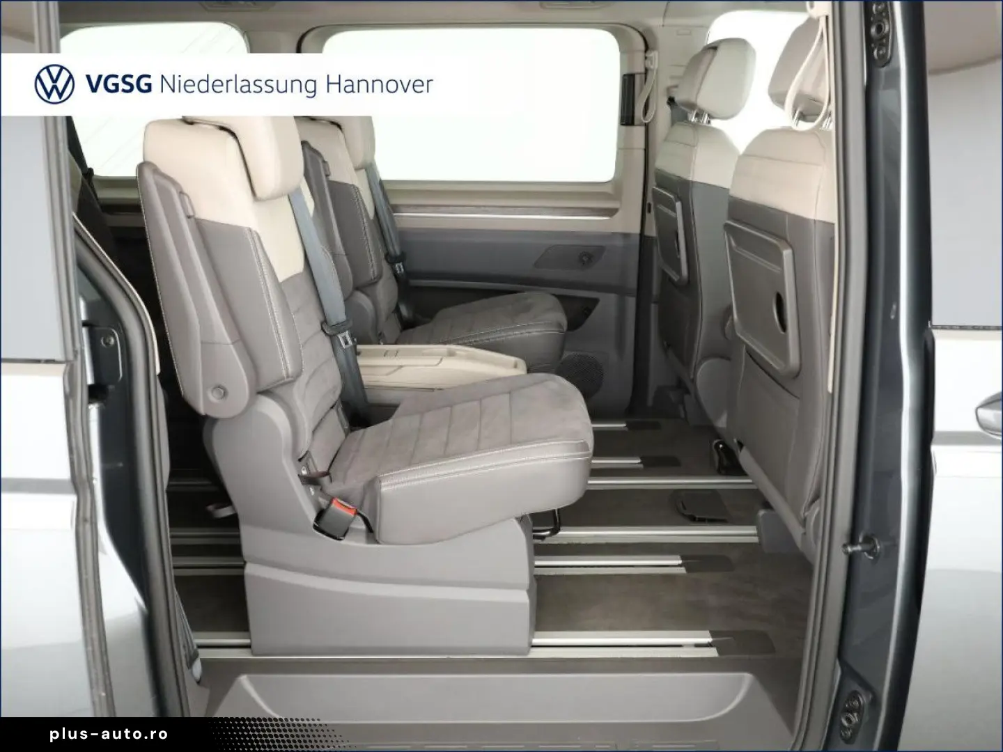 VW Multivan Style DCC Vis-a-Vis Standhzg